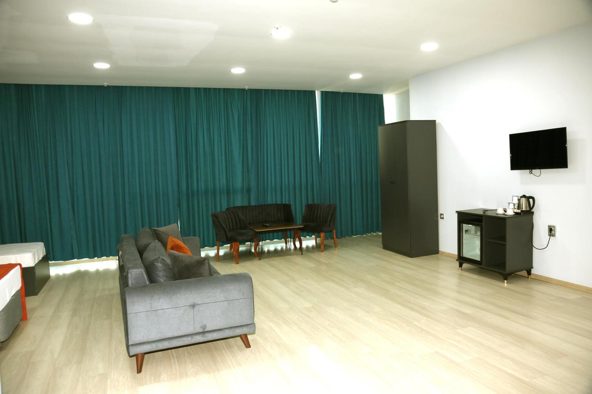 Zoom Hotel Istanbul Exterior foto